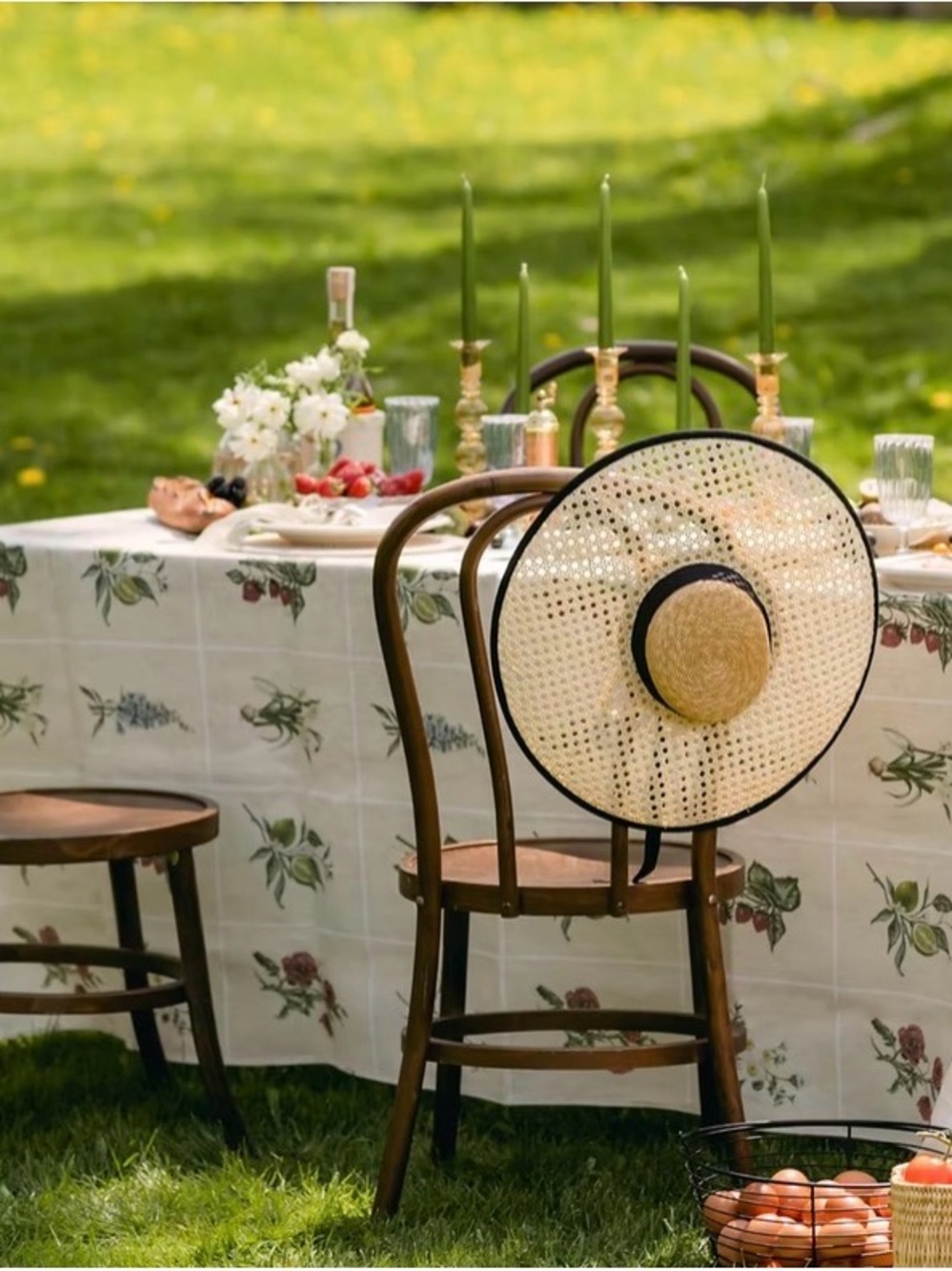 Linen Tablecloth with Pink Rose and Green Leaf Print